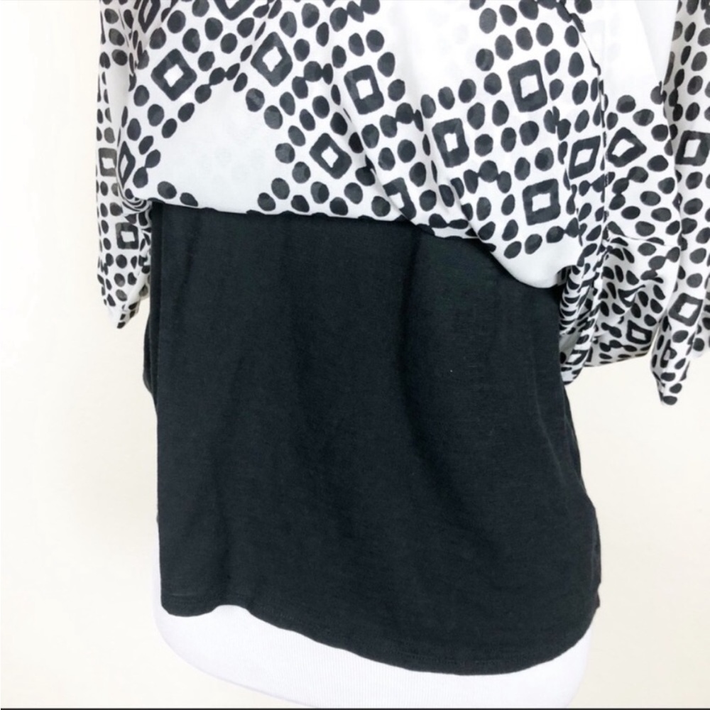 Anthropologie Meadow Rue Black and White Lined Short Sleeve Blouse - Size - XS - Picture 4 of 8